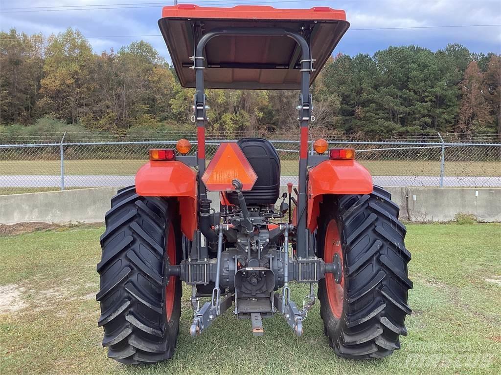 Kubota M5660 Tractores