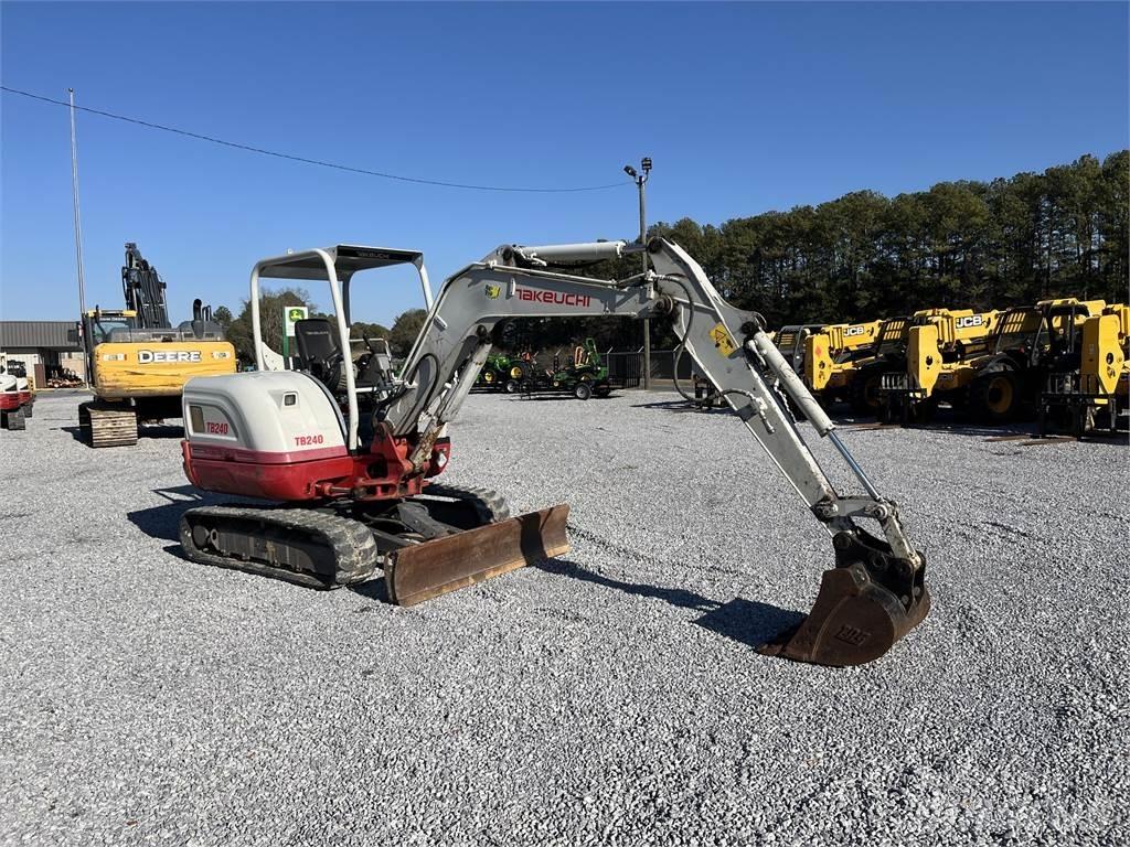 Takeuchi TB240 Miniexcavadoras