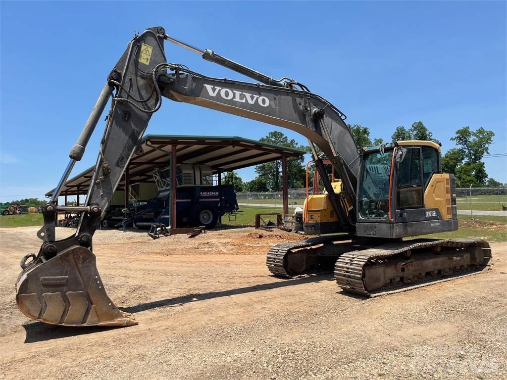 Volvo ECR235EL Excavadoras sobre orugas