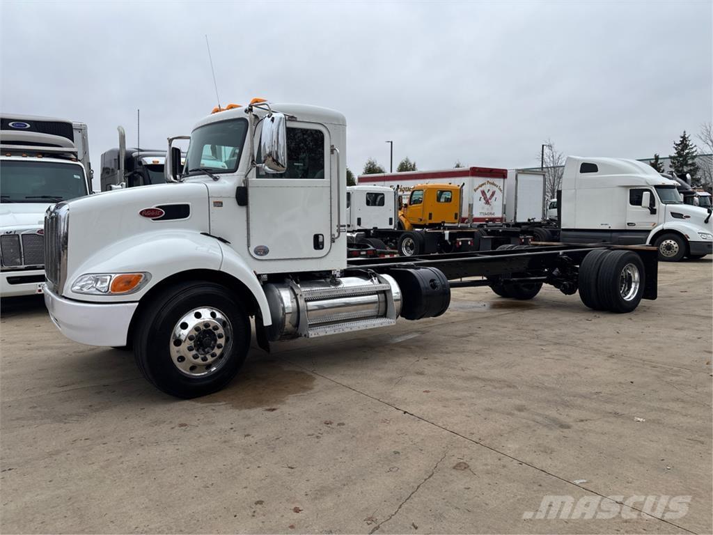 Peterbilt 337 Otros camiones