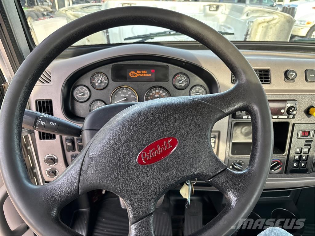 Peterbilt 337 Otros camiones