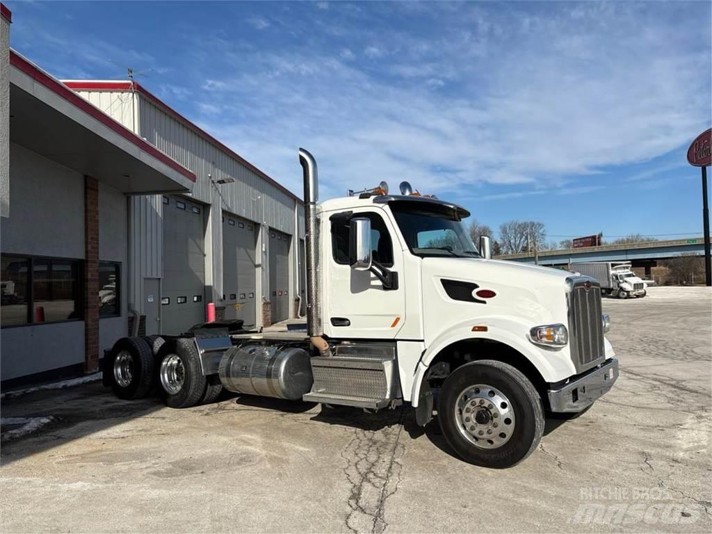 Peterbilt 567 Camiones tractor