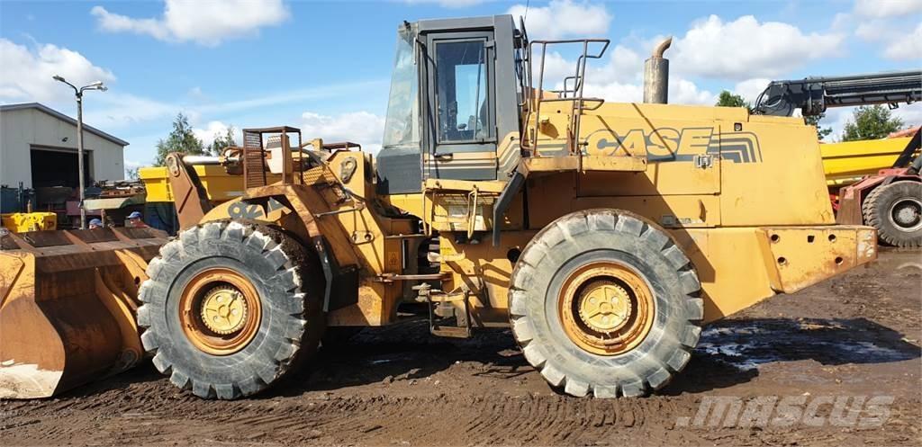 CASE 921 B Cargadoras sobre ruedas