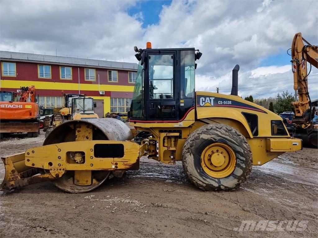 CAT CS 563E Rodillos de un solo tambor
