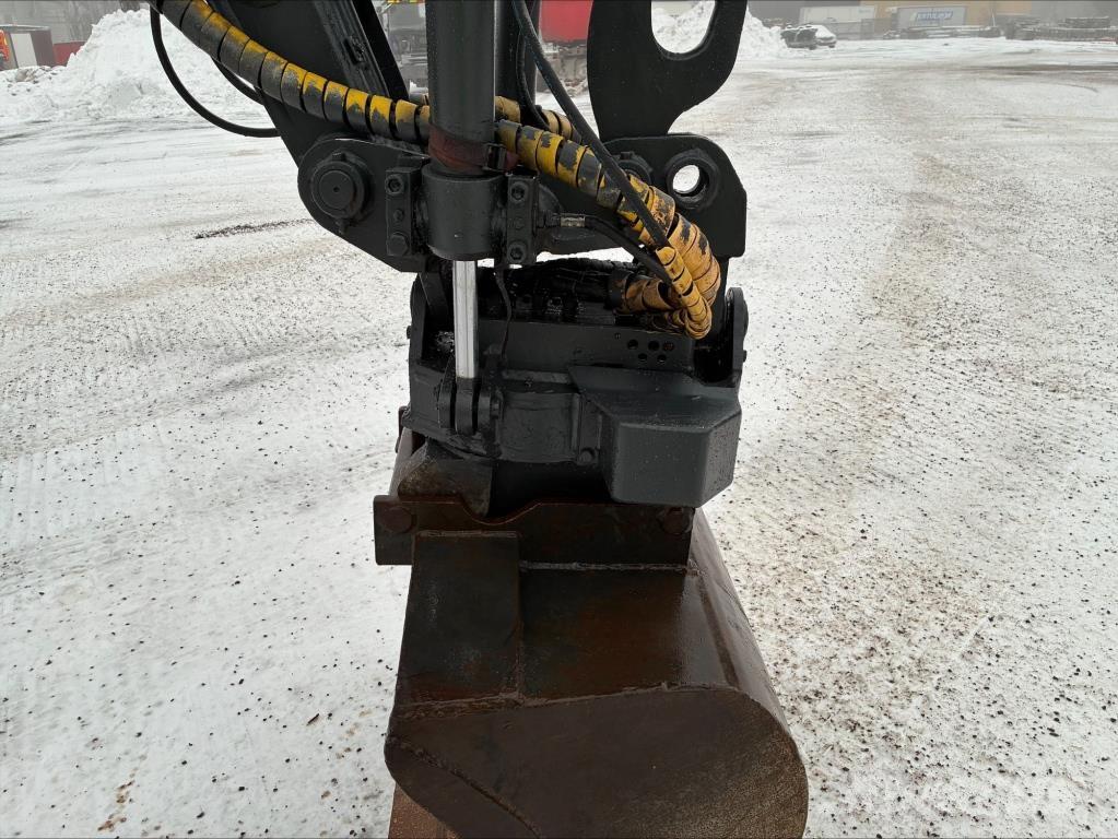 Lännen 860C Retrocargadoras