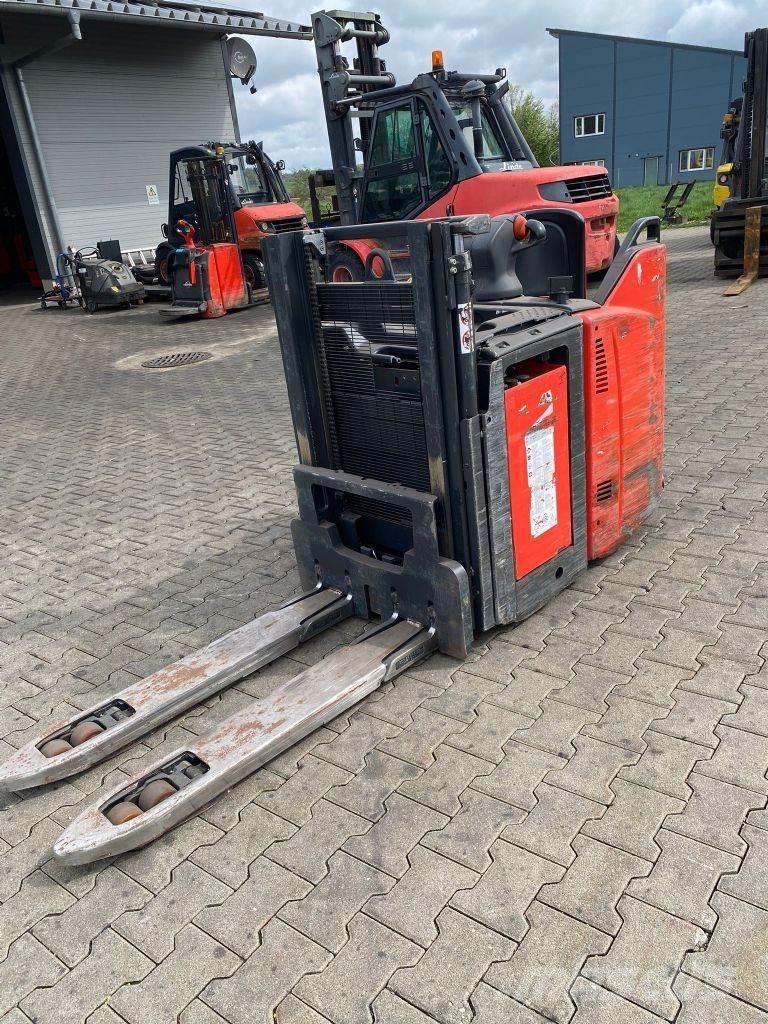 Linde D 12 SP Montacargas manual