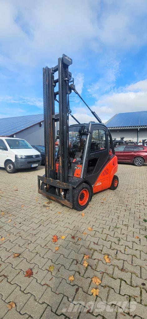 Linde H 30 T-01 Camiones LPG