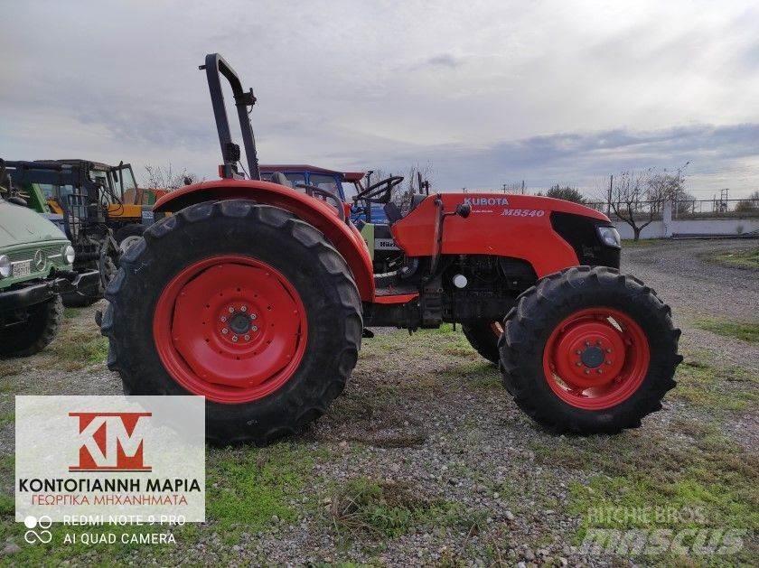 Kubota M8540 Tractores