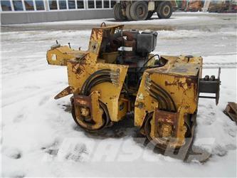 Bomag BW-75AD Rodillos de doble tambor