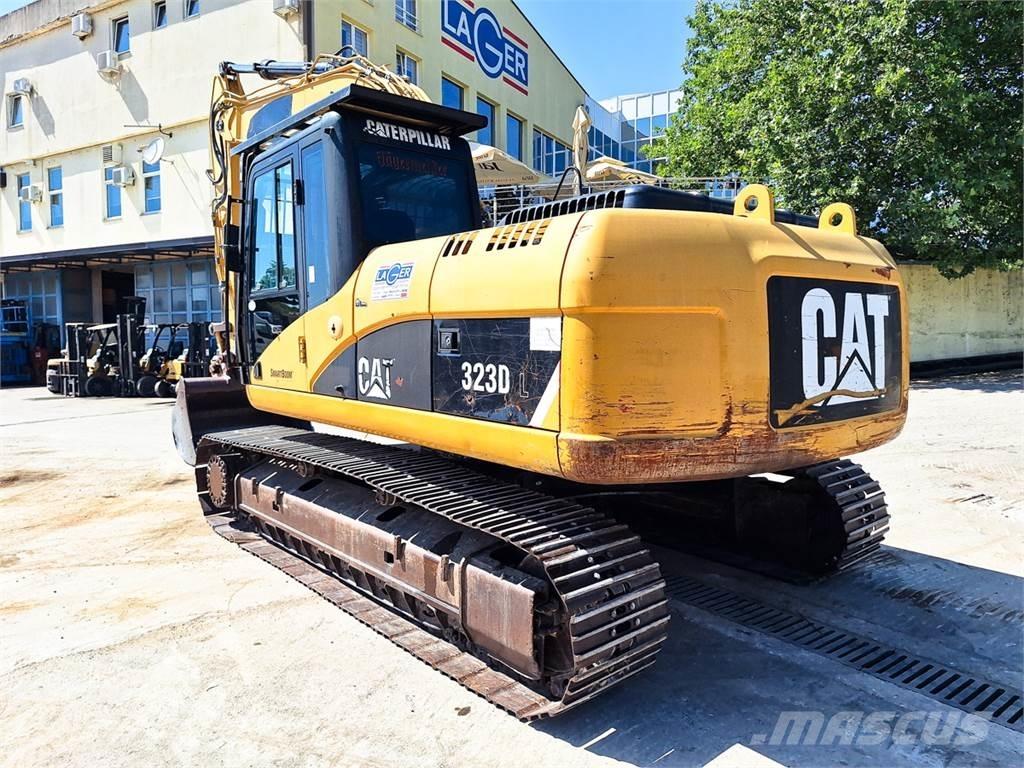 CAT 323D Excavadoras sobre orugas