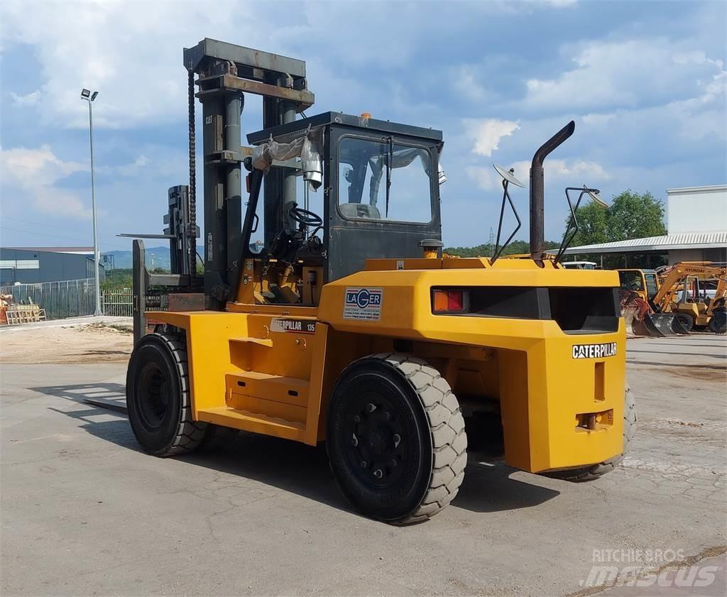 CAT DP135 Camiones diesel