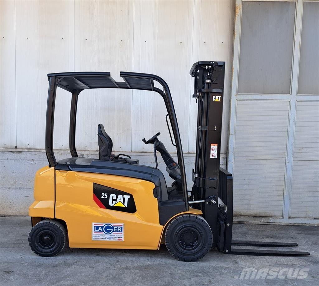 CAT EP25N Carretillas de horquilla eléctrica