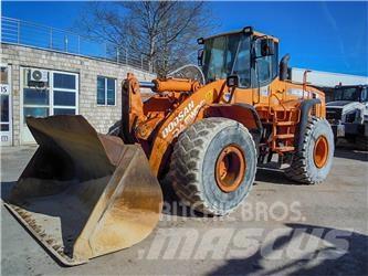 Doosan DL400 Cargadoras sobre ruedas