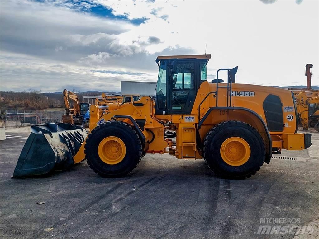 Hyundai HL960 Cargadoras sobre ruedas