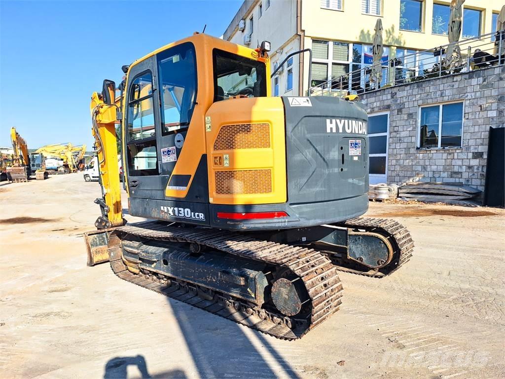 Hyundai HX130LCR Excavadoras sobre orugas