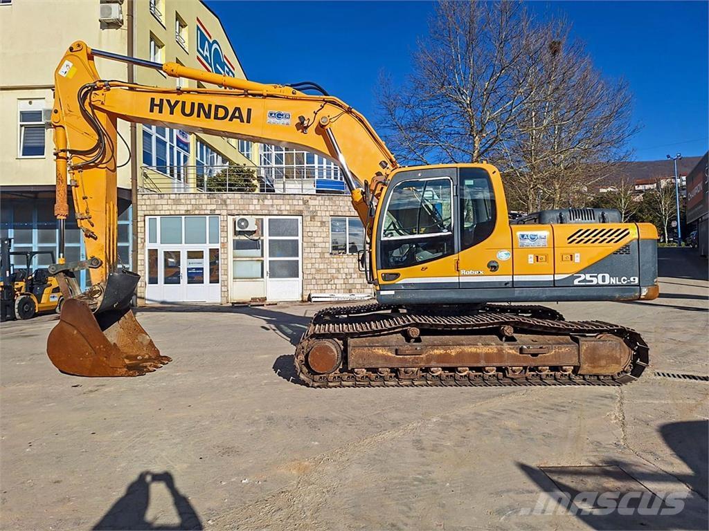 Hyundai R250NLC-9 Excavadoras sobre orugas