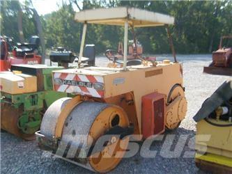 Kaelble 3WTV Rodillos de doble tambor