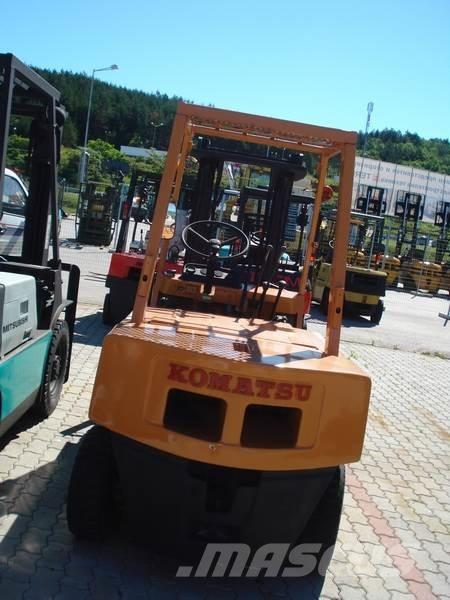 Komatsu FG25L-7 Montacargas - otros