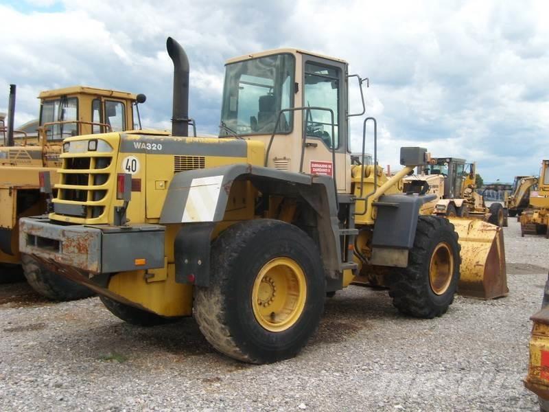 Komatsu WA320-3H Cargadoras sobre ruedas