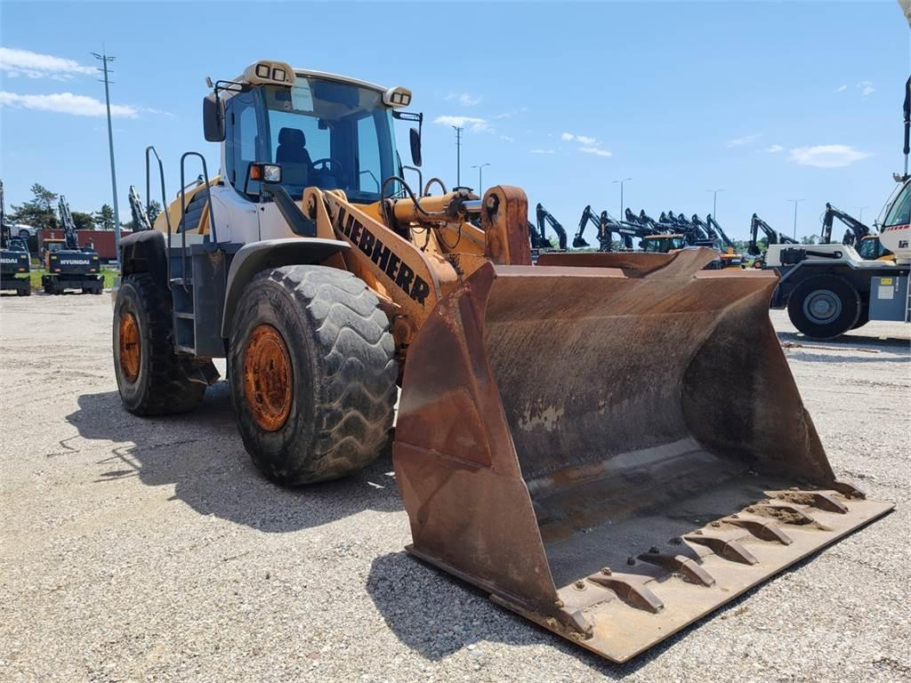 Liebherr L566 Cargadoras sobre ruedas