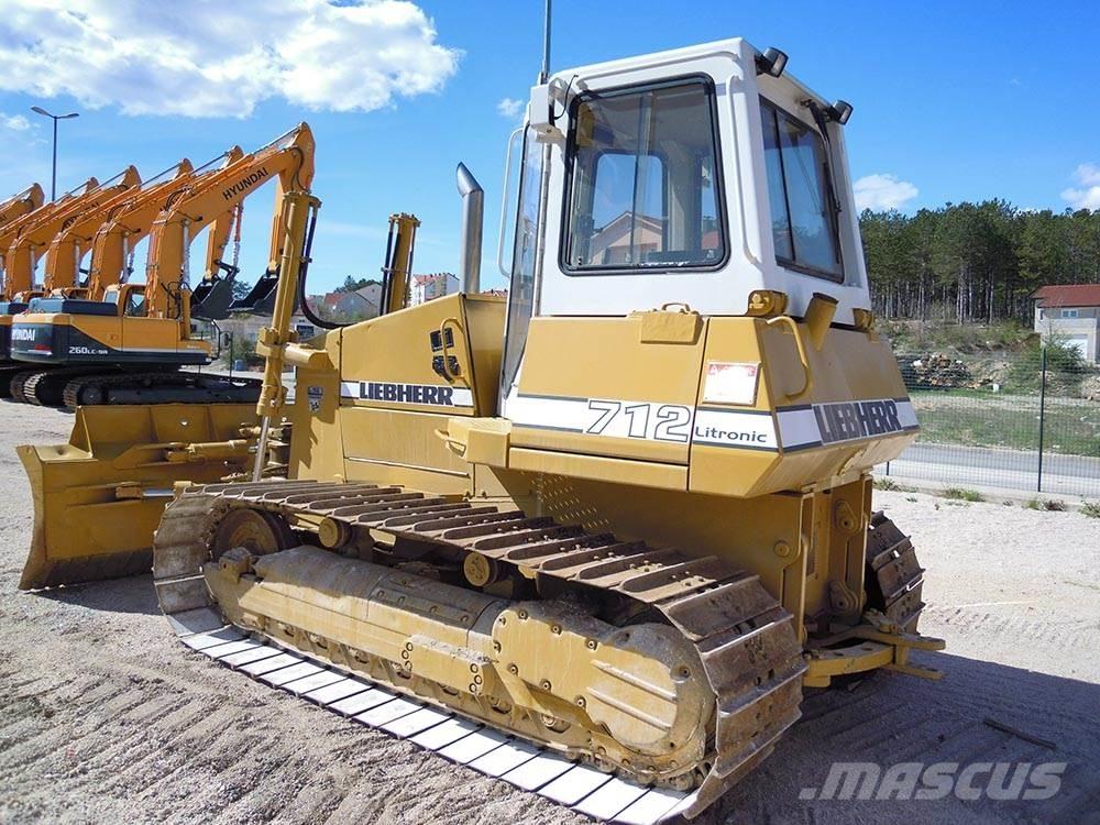 Liebherr PR 712M Buldozer sobre oruga