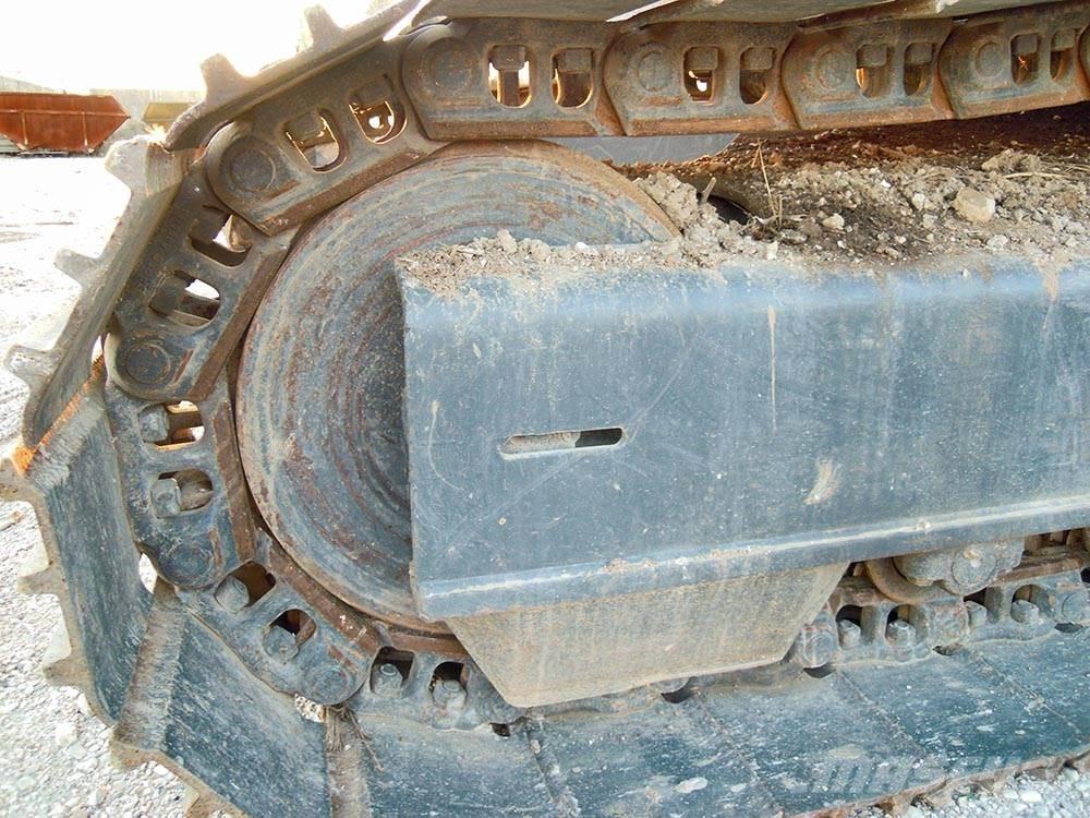 New Holland E215 Excavadoras sobre orugas