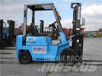 Nissan NJ01A15 Camiones LPG