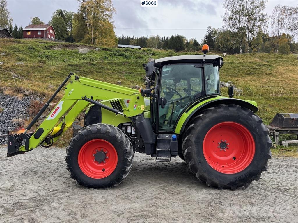 CLAAS Arion 460 Tractores