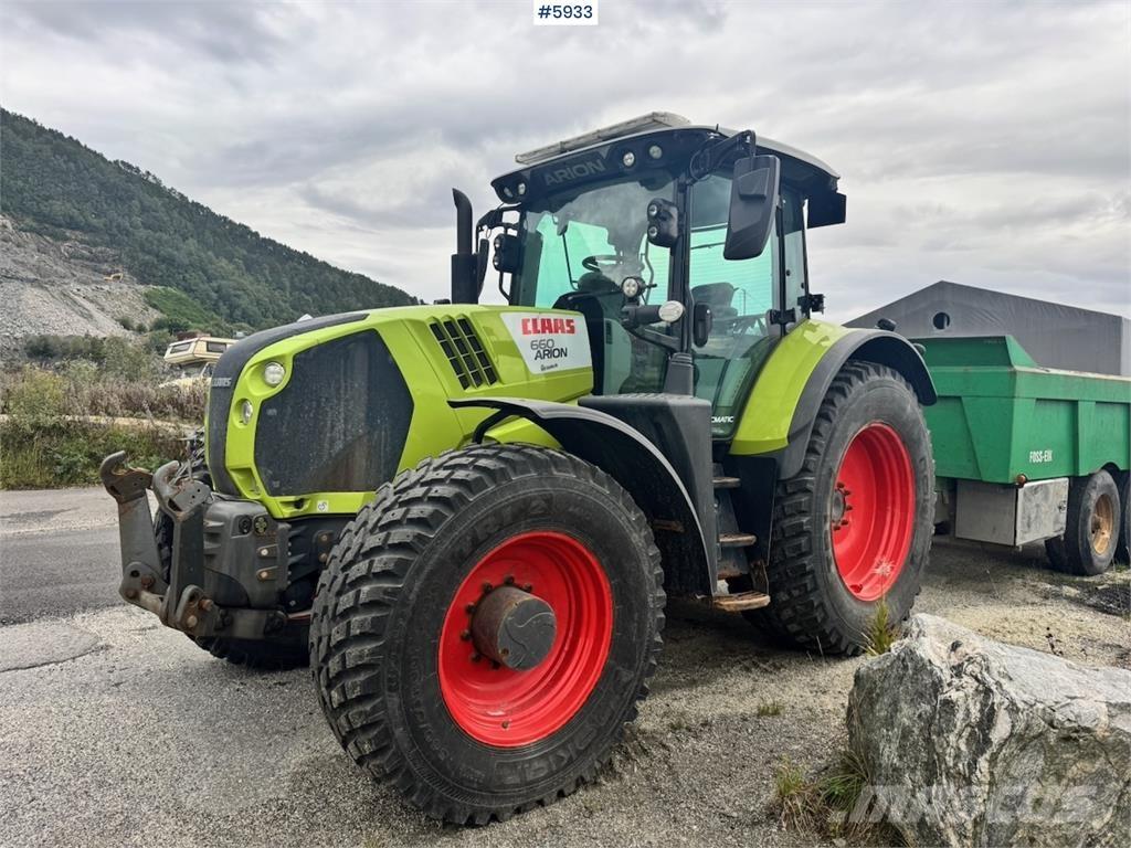 CLAAS Arion 660 Tractores