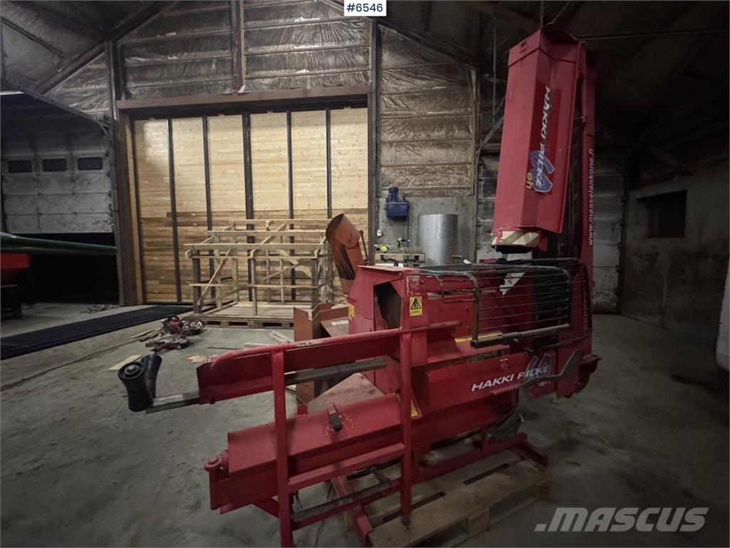 Hakki Pilke 60 Otros componentes