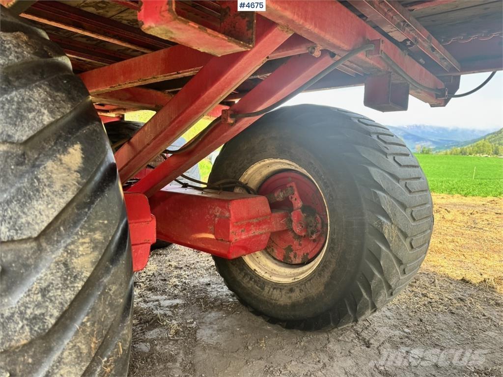 JF pickupvogn Otros equipos para cosecha