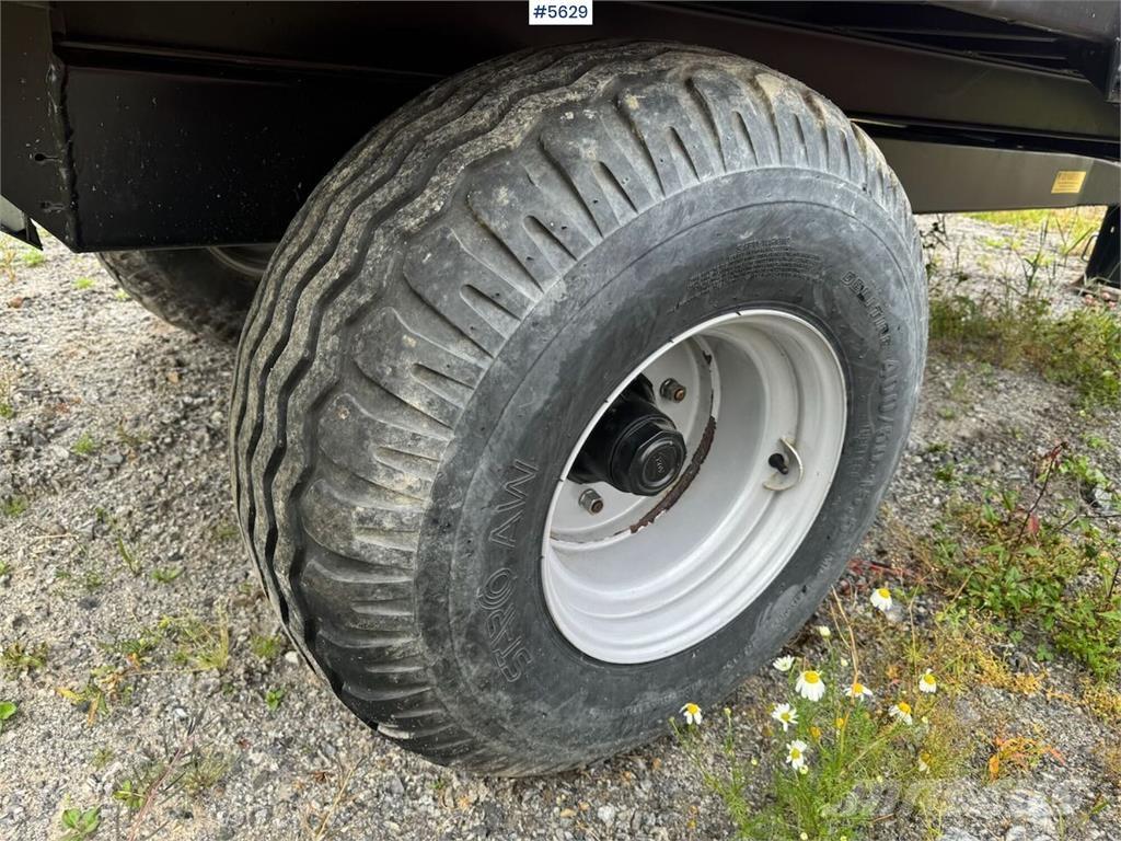 Junkkari J5 Carros de trasladar grano