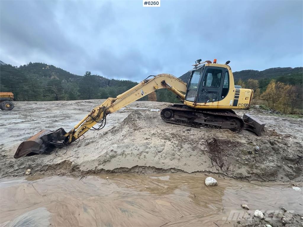 Komatsu PC130-6K Excavadoras sobre orugas