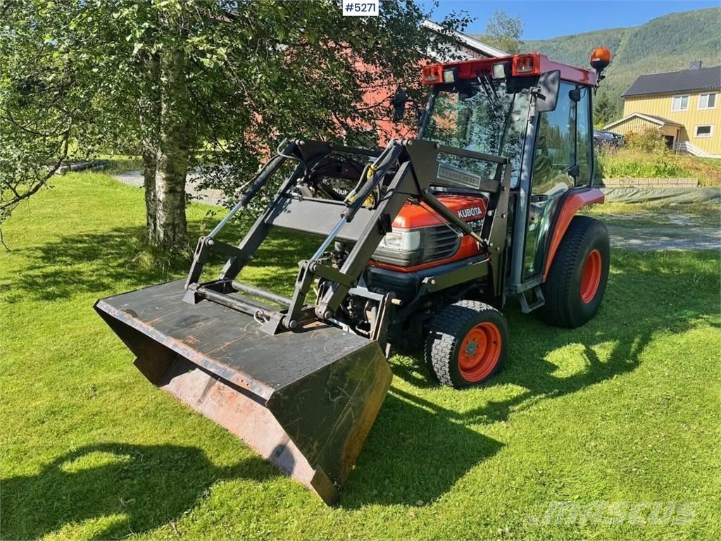 Kubota STA-35 Tractores