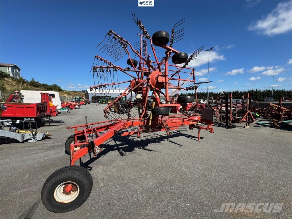 Kuhn GA 7301 Otros equipos para cosecha