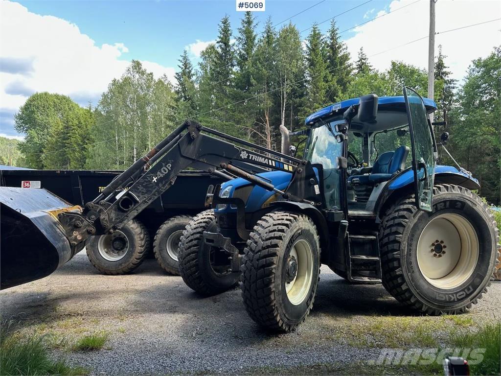 New Holland T6040 Tractores