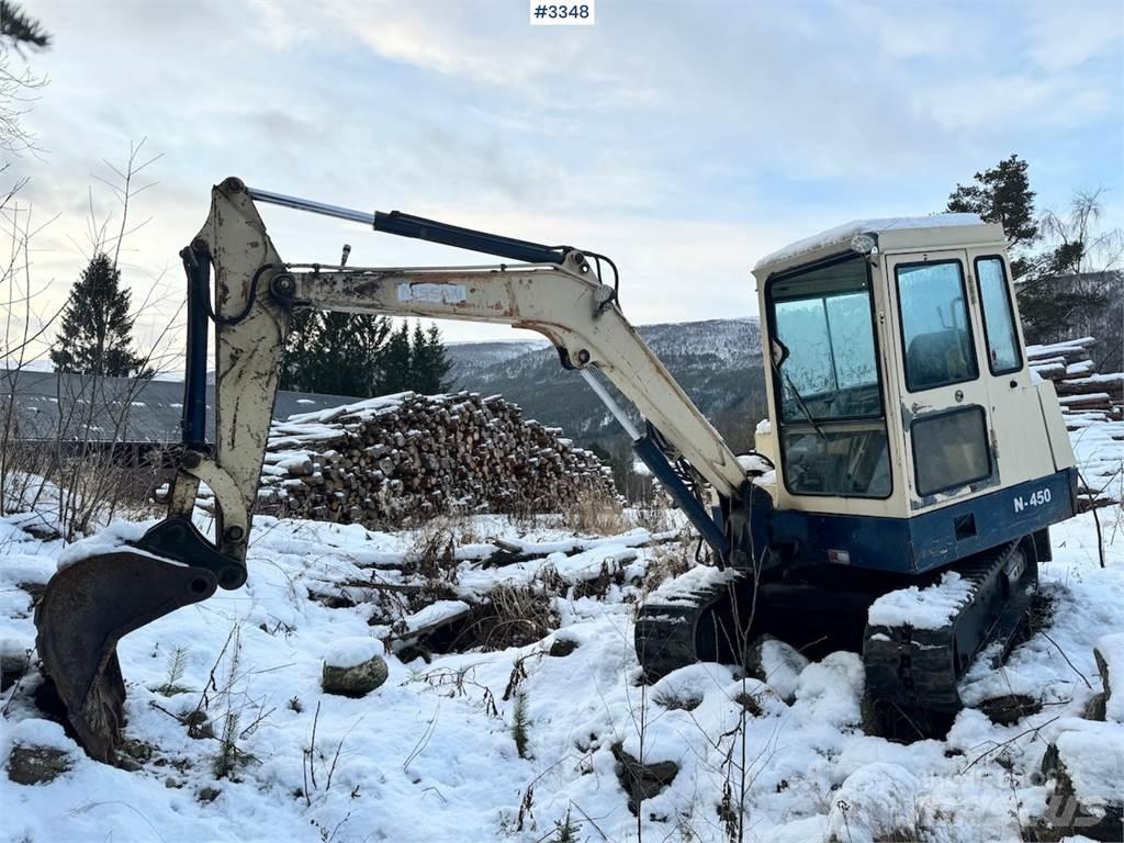 Nissan N450 Excavadoras sobre orugas