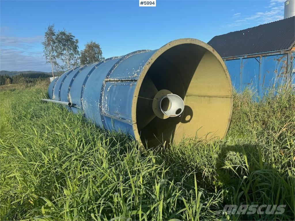  Silo Ca. 25 kubikk Otros accesorios para tractores