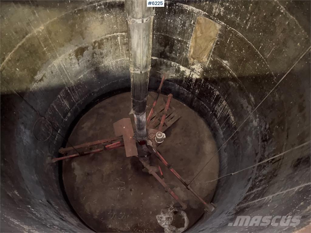 TKS Fylltømmer. Otros accesorios para tractores