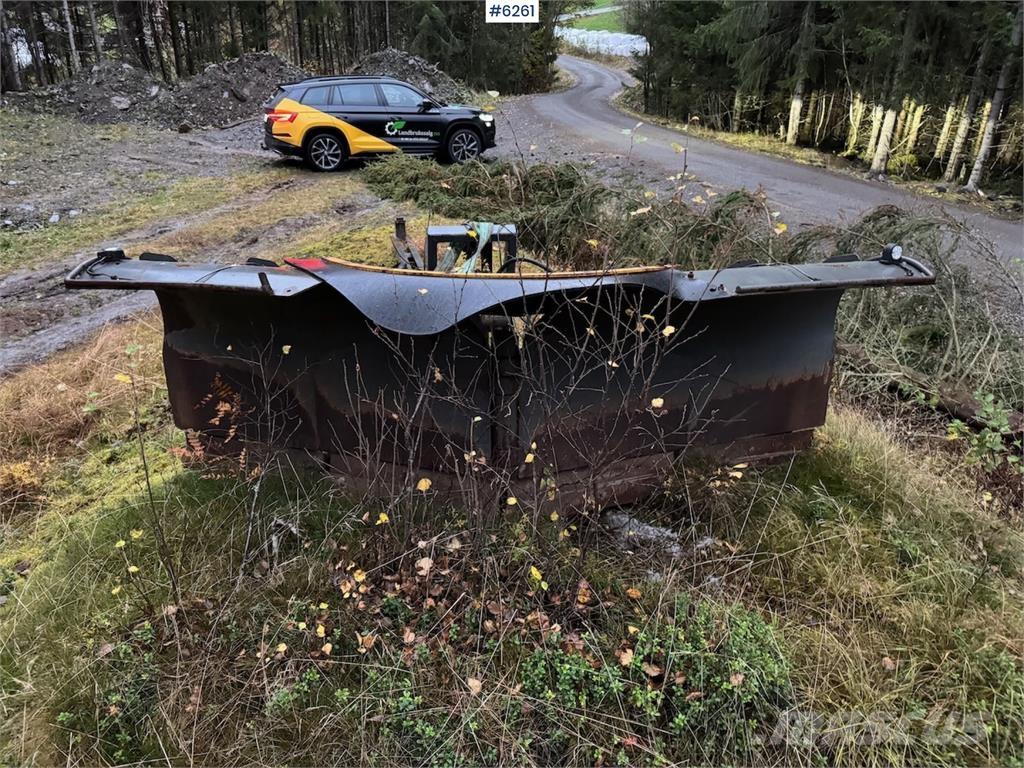 Uni-väg UV-320 Hojas y cuñas quitanieves