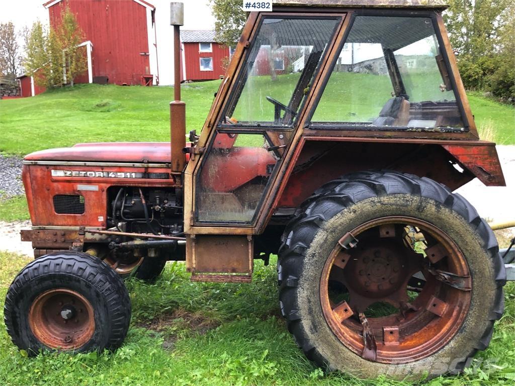 Zetor 4911 Tractores