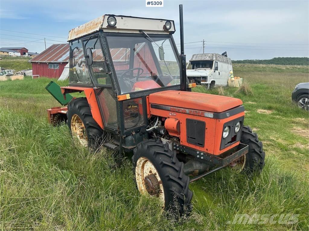 Zetor 5245 Tractores