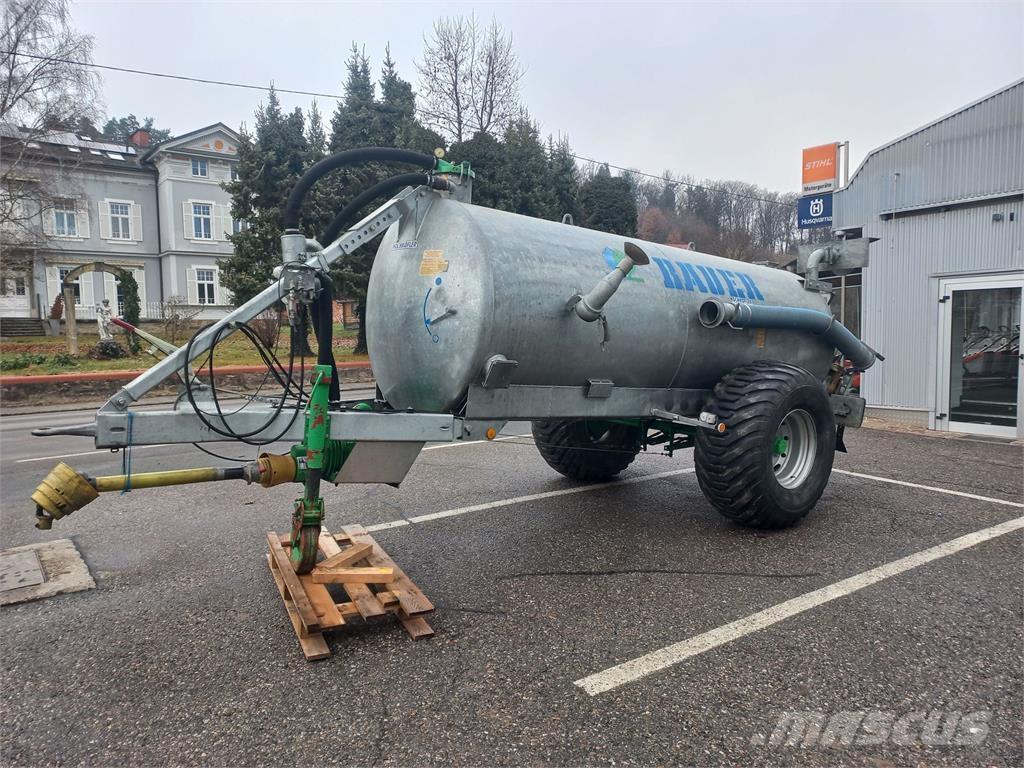 Bauer V 60 Tanques para abono líquido