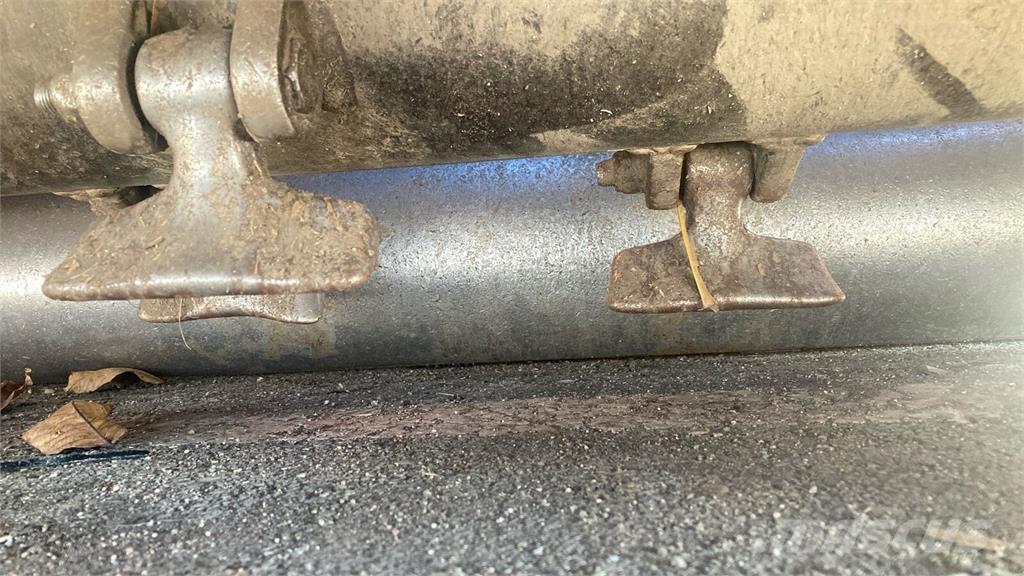 Berti DUAL 285 Segadoras y cortadoras de hojas para pasto