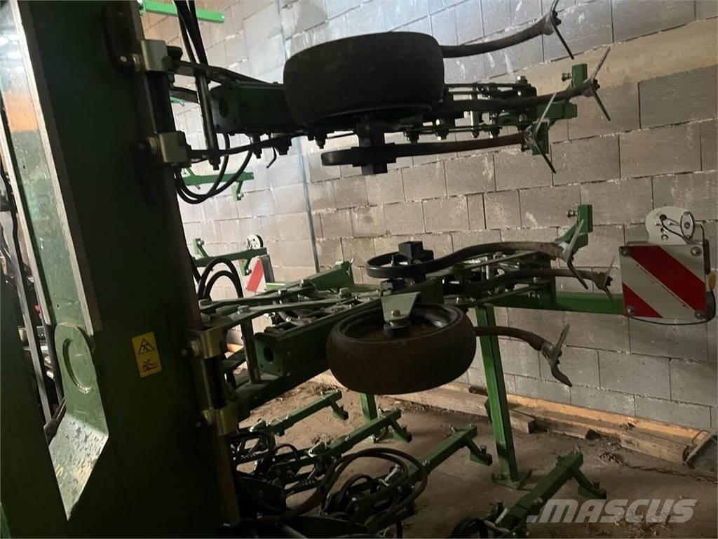  CFS Varihoe 620 Otra máquina para siembra