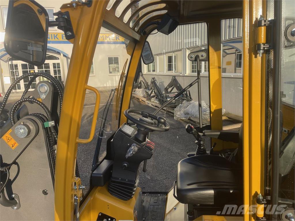 Eurotrac W 12 S Cargadoras y excavadoras frontales