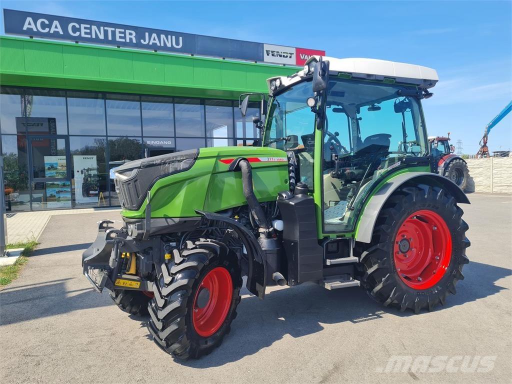 Fendt 211 Vario F Tractores