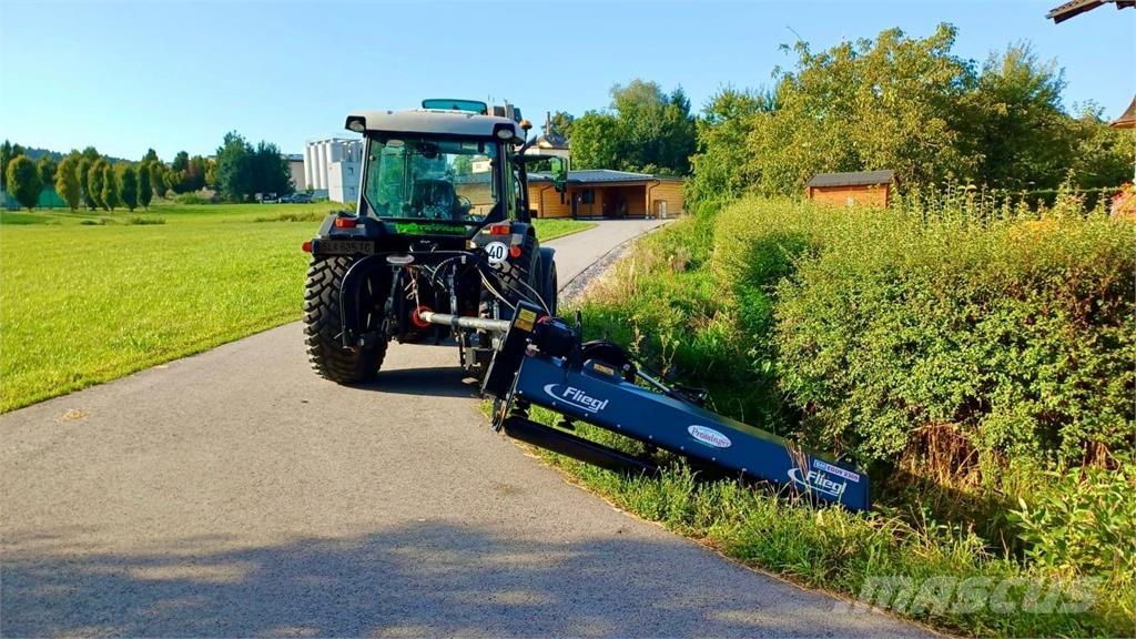 Fliegl  Segadoras y cortadoras de hojas para pasto