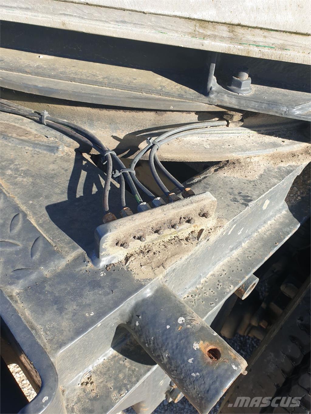 Gsodam  Otros remolques