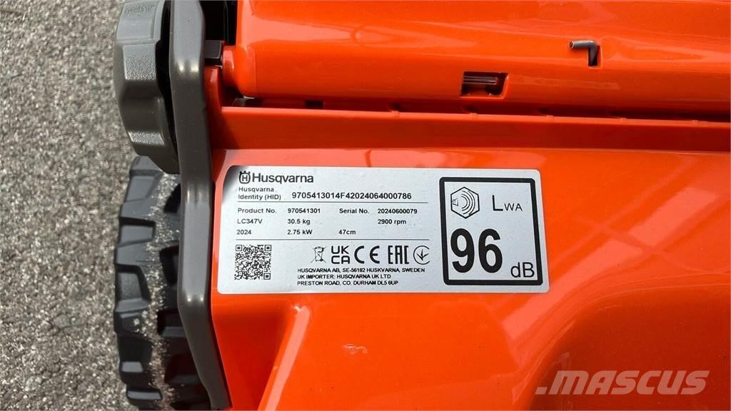 Husqvarna LC 347V Tractores corta-césped